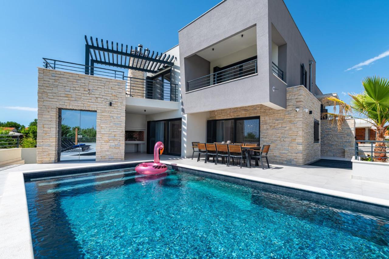 Villa Roca With Heated Pool And Sauna Privlaka  Exterior photo